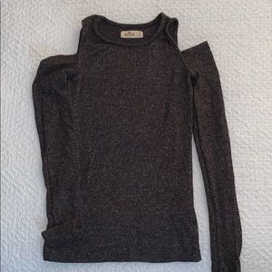Hollister cut out sleeve top